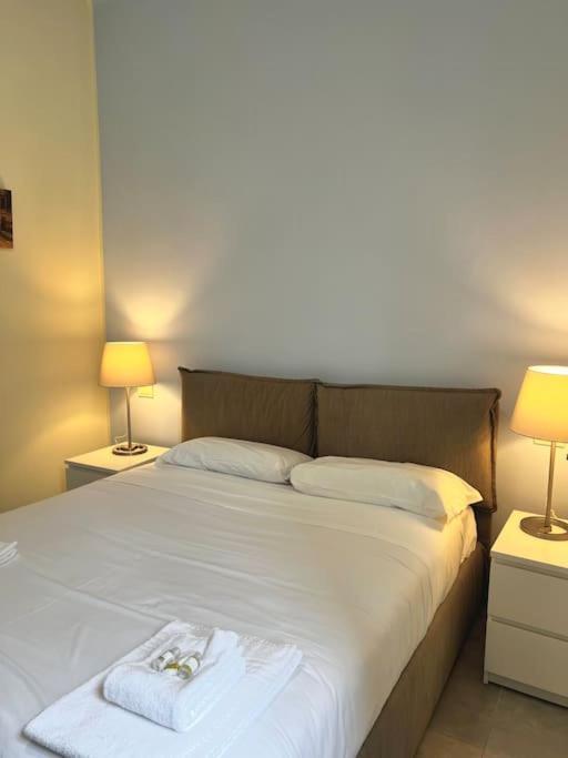 10 Min Da Navigli E Centro, Nuova E Luminosa Oasi 1p Apartamento